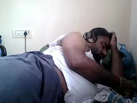 sree4143 online show from 09-11-25, 05:51