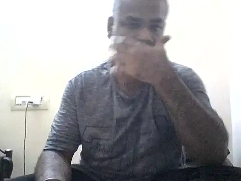 sree4143 online show from 11-23-25, 02:39