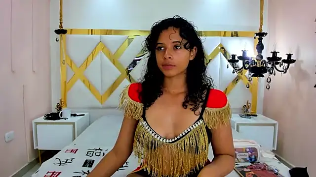 Sweet Lucyy online show from 10-11-25, 04:44