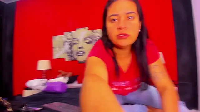 GreciaFox1 online show from 11-29-25, 11:24