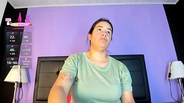 Snapshot of GreciaFox1 chatting on 05-27-26, 12:13 GreciaFox1 online show from 05-27-26, 12:13