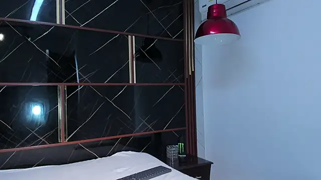 HannyThompson online show from 11-02-25, 12:51