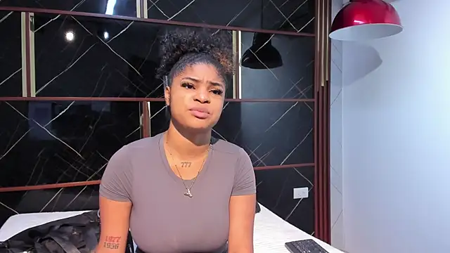 HannyThompson online show from 11-05-25, 12:27