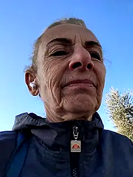 clarabell4 online show from 02-01-26, 08:57