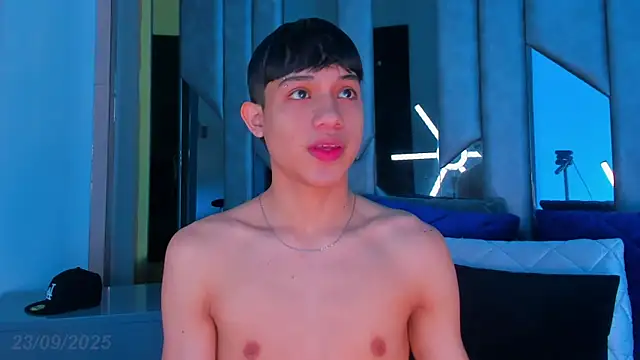 Sebax Young online show from 09-23-25, 08:34