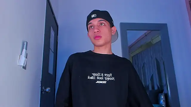 Sebax Young online show from 03-14-26, 08:36