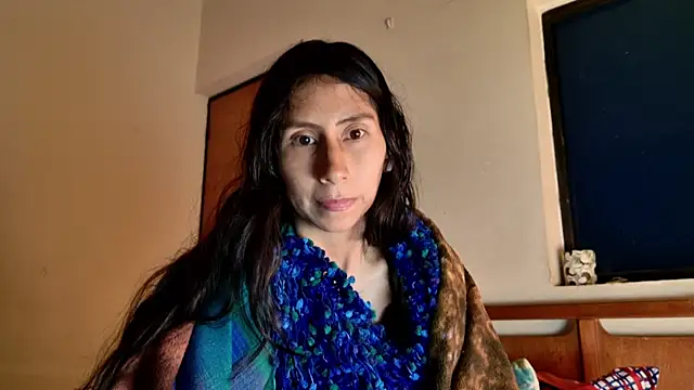 Snapshot of _MoonLipson_ chatting on 10-05-25, 01:37 MoonLipson online show from 10-05-25, 01:37