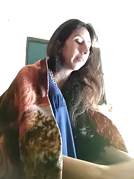 Snapshot of _MoonLipson_ chatting on 10-17-25, 04:37 MoonLipson online show from 10-17-25, 04:37