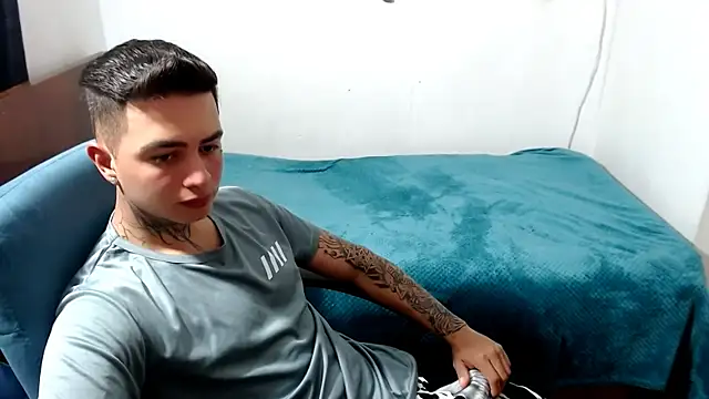 santii ss online show from 10-03-25, 02:08