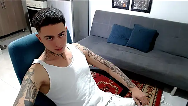 Snapshot of santii_ss chatting on 01-09-26, 03:59 santii ss online show from 01-09-26, 03:59