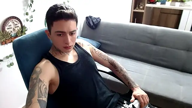 santii ss online show from 04-05-26, 02:42