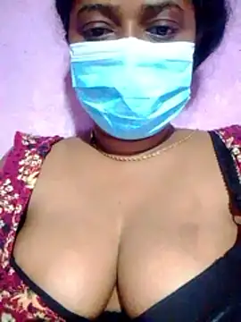 Snapshot of boosypussy chatting on 05-16-26, 11:57 boosypussy online show from 05-16-26, 11:57