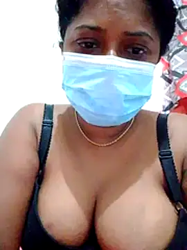Snapshot of boosypussy chatting on 06-02-26, 02:57 boosypussy online show from 06-02-26, 02:57