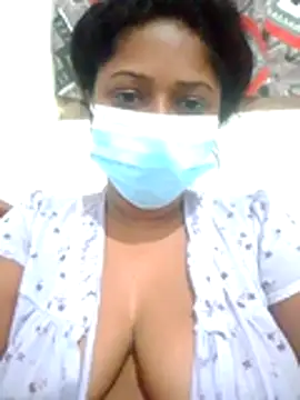 Snapshot of boosypussy chatting on 07-04-26, 11:11 boosypussy online show from 07-04-26, 11:11