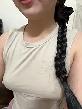 Snapshot of LinYi_Office chatting on 11-15-25, 09:43 LinYi Office online show from 11-15-25, 09:43