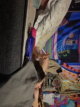 Snapshot of HodgeVibes chatting on 02-19-26, 08:16 HodgeVibes online show from 02-19-26, 08:16