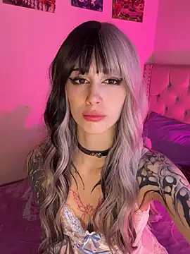 Snapshot of Im_Garu chatting on 01-09-26, 04:59 Im Garu online show from 01-09-26, 04:59