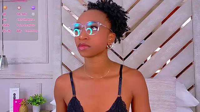 Agatha-Adams online show from 11-04-25, 03:11