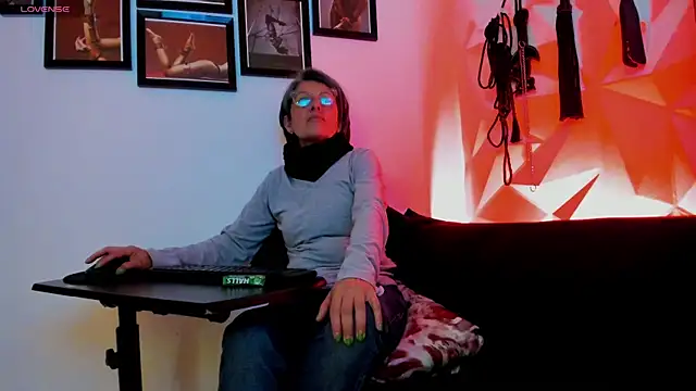 MistressNyx cg online show from 10-08-25, 02:25