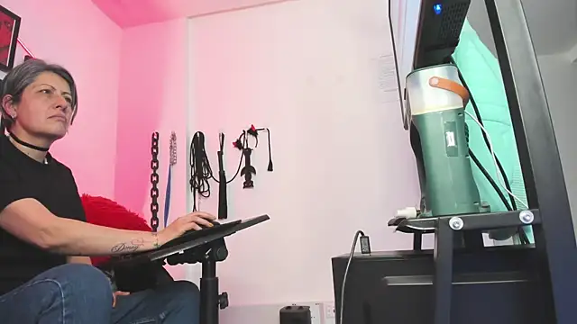 MistressNyx cg online show from 12-13-25, 07:53