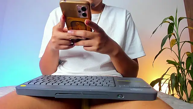 asmodeo 33 online show from 11-14-25, 08:13