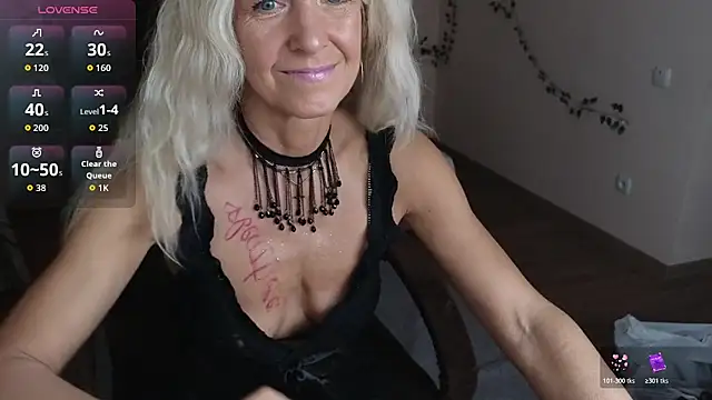 Laura Gol online show from 11-30-25, 08:57