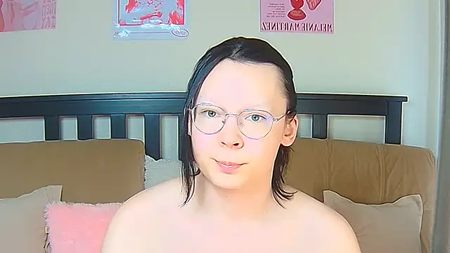 Snapshot of Derek_Carter chatting on 06-07-26, 12:09 Derek Carter online show from 06-07-26, 12:09