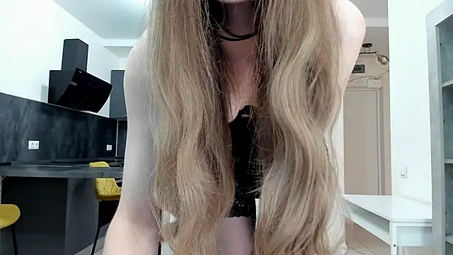 Kitty Player online show from 05-25-26, 08:31