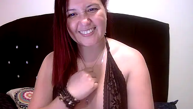 Snapshot of Gabrielajewel_ chatting on 10-27-25, 11:41 Gabrielajewel online show from 10-27-25, 11:41