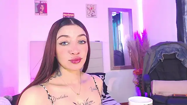 Anna belly online show from 10-24-25, 03:19