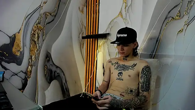 Snapshot of StraightBoy_Nick chatting on 02-26-26, 08:02 StraightBoy Nick online show from 02-26-26, 08:02