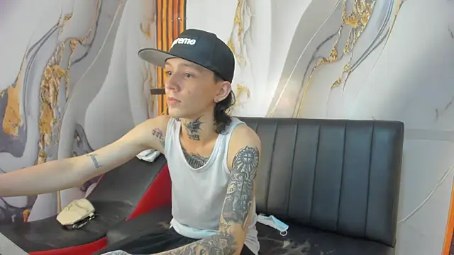 Snapshot of StraightBoy_Nick chatting on 03-03-26, 04:18 StraightBoy Nick online show from 03-03-26, 04:18