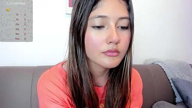 Snapshot of amy_innocent_1 chatting on 11-24-25, 08:41 amy innocent 1 online show from 11-24-25, 08:41