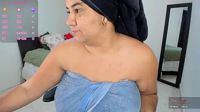 Snapshot of MariamCastiblanco chatting on 05-16-26, 04:17 MariamCastiblanco online show from 05-16-26, 04:17