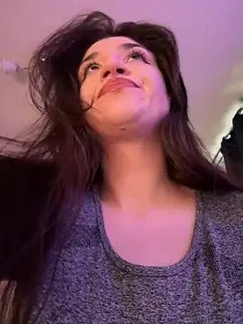 ScarletBloom  online show from 10-12-25, 01:54