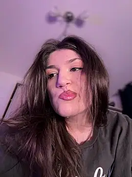 ScarletBloom  online show from 03-14-26, 07:30