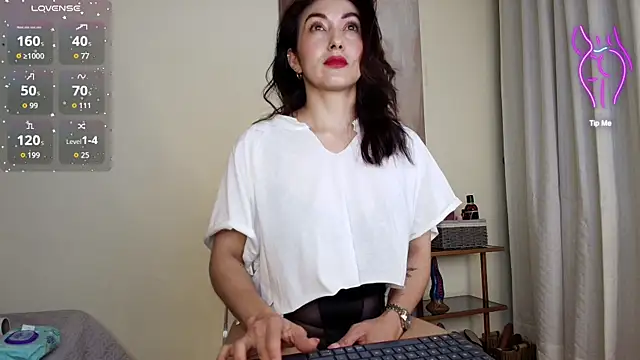 siren indira  online show from 11-07-25, 11:05