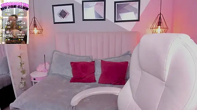 Snapshot of Baby__kitty_ chatting on 09-18-25, 08:33 Baby kitty online show from 09-18-25, 08:33