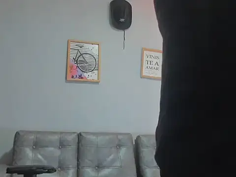 Xfire boy69 online show from 09-15-25, 08:31