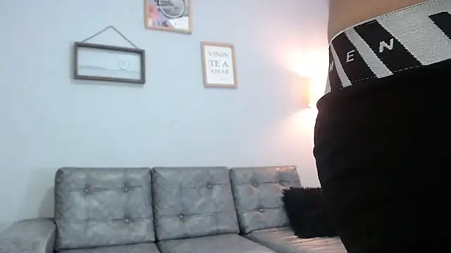 Xfire boy69 online show from 10-18-25, 11:44