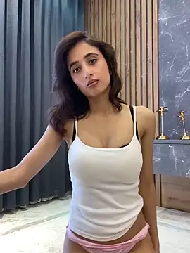 AriaXFlirt online show from 11-14-25, 09:52