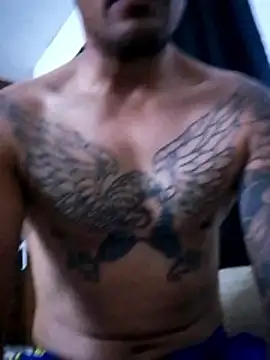 bigandstrong2217 online show from 01-08-26, 05:43