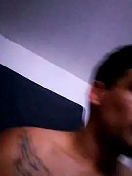 bigandstrong2217 online show from 02-10-26, 11:42