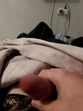 hornny boy35 online show from 04-26-26, 04:54