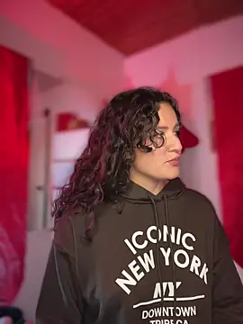 Dannaa Lovs online show from 12-14-25, 11:15