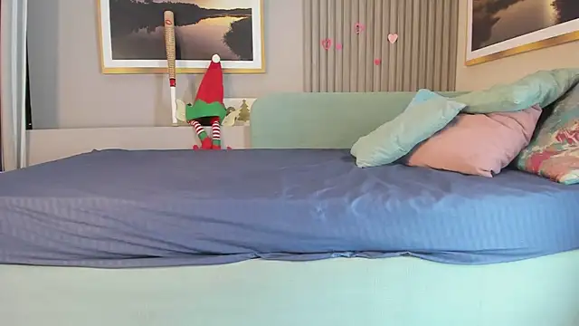 Blue Sixx online show from 11-15-25, 09:54