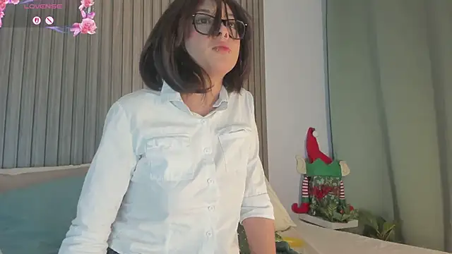 Blue Sixx online show from 12-19-25, 09:11