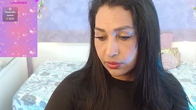 IvyShine7 online show from 10-19-25, 07:14