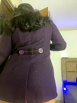 EmilyNoir1 online show from 12-16-25, 12:15