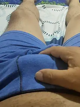 Snapshot of ScuffingBungalow chatting on 01-16-26, 02:59 ScuffingBungalow online show from 01-16-26, 02:59